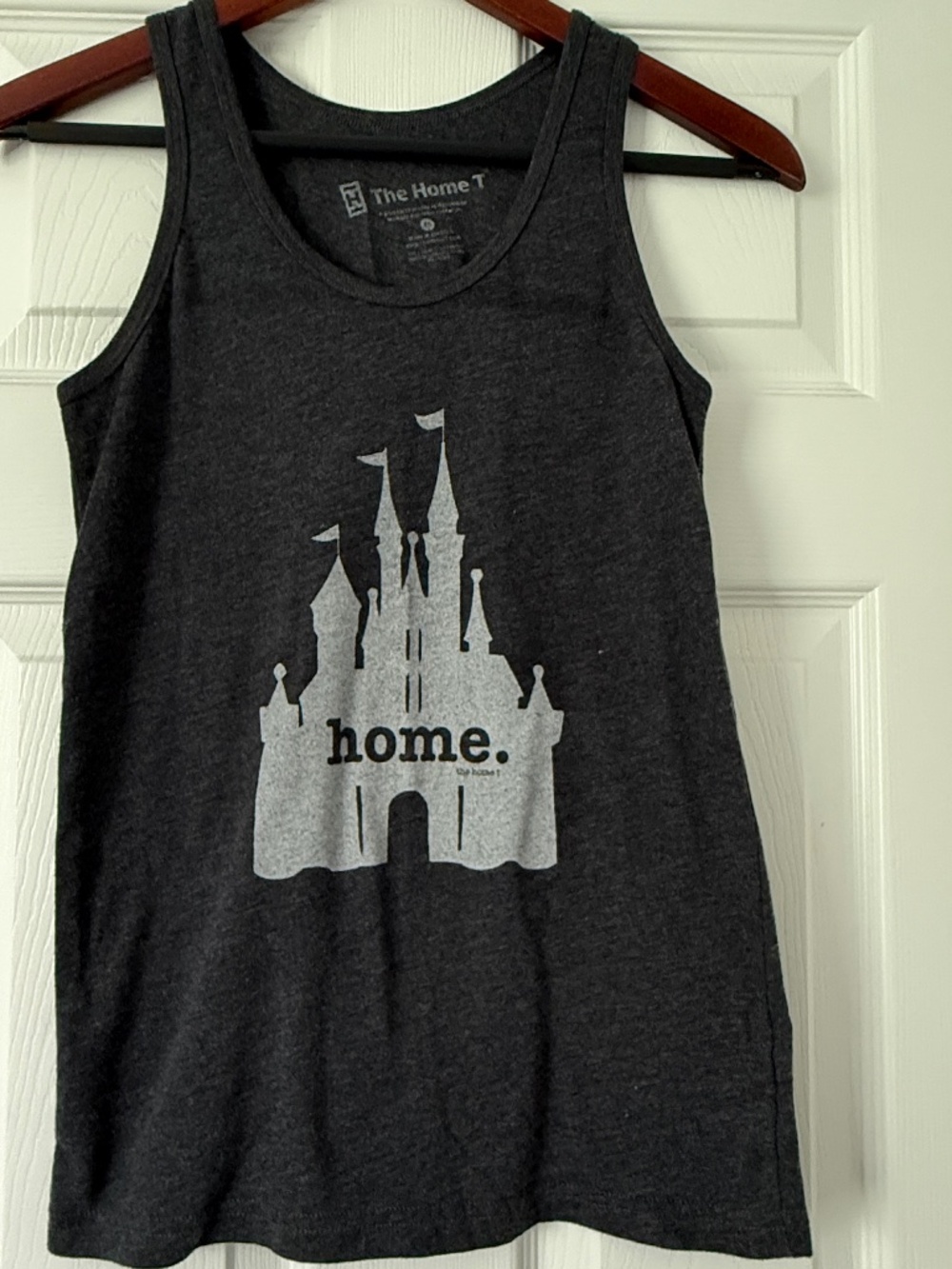 The Home T “Home at the Castle” size XS